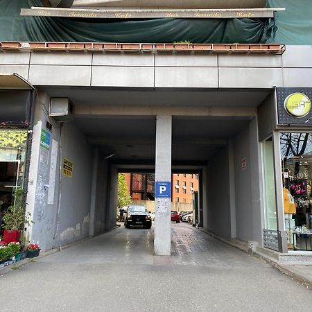 Central Cozy Apartment Tirana Kültér fotó