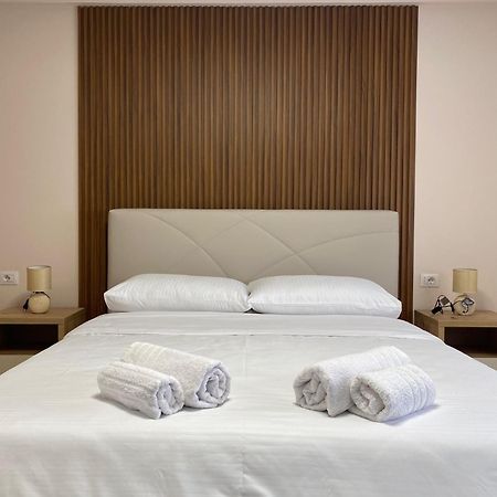 Central Cozy Apartment Tirana Kültér fotó