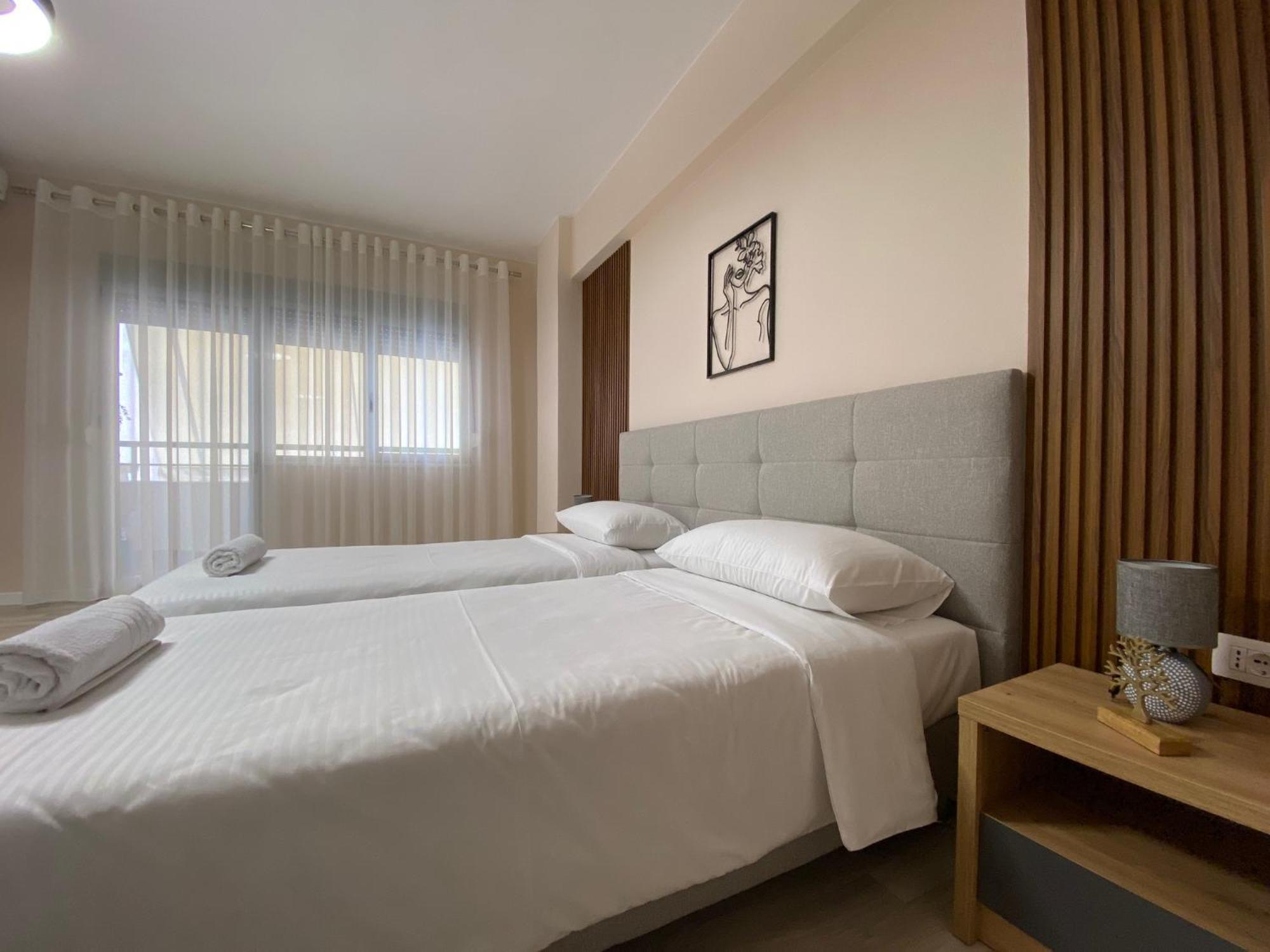 Central Cozy Apartment Tirana Kültér fotó