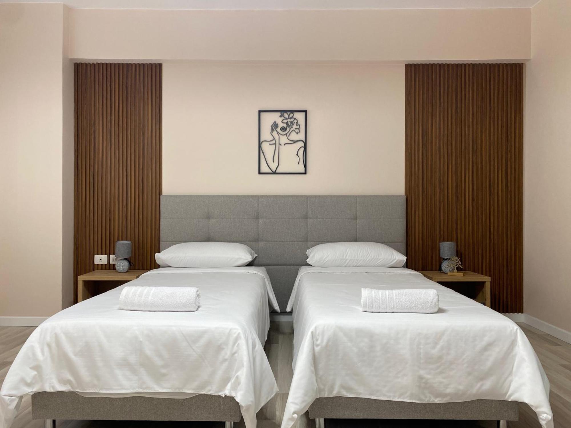 Central Cozy Apartment Tirana Kültér fotó